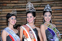 1st Runner-up Rona Mae Lamsen, Hiyas sang Katagman 2009 Liwayway Bernardo and 2nd Runner-up Joie Mae Ysulat.