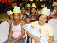 A gathering of breastfeeding moms